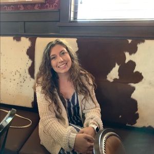 Meet your Posher, Karly